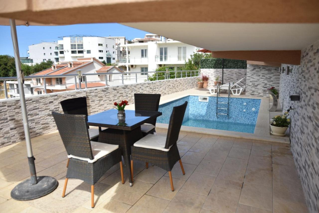 Guest House Evropa 2 Ulcinj Esterno foto