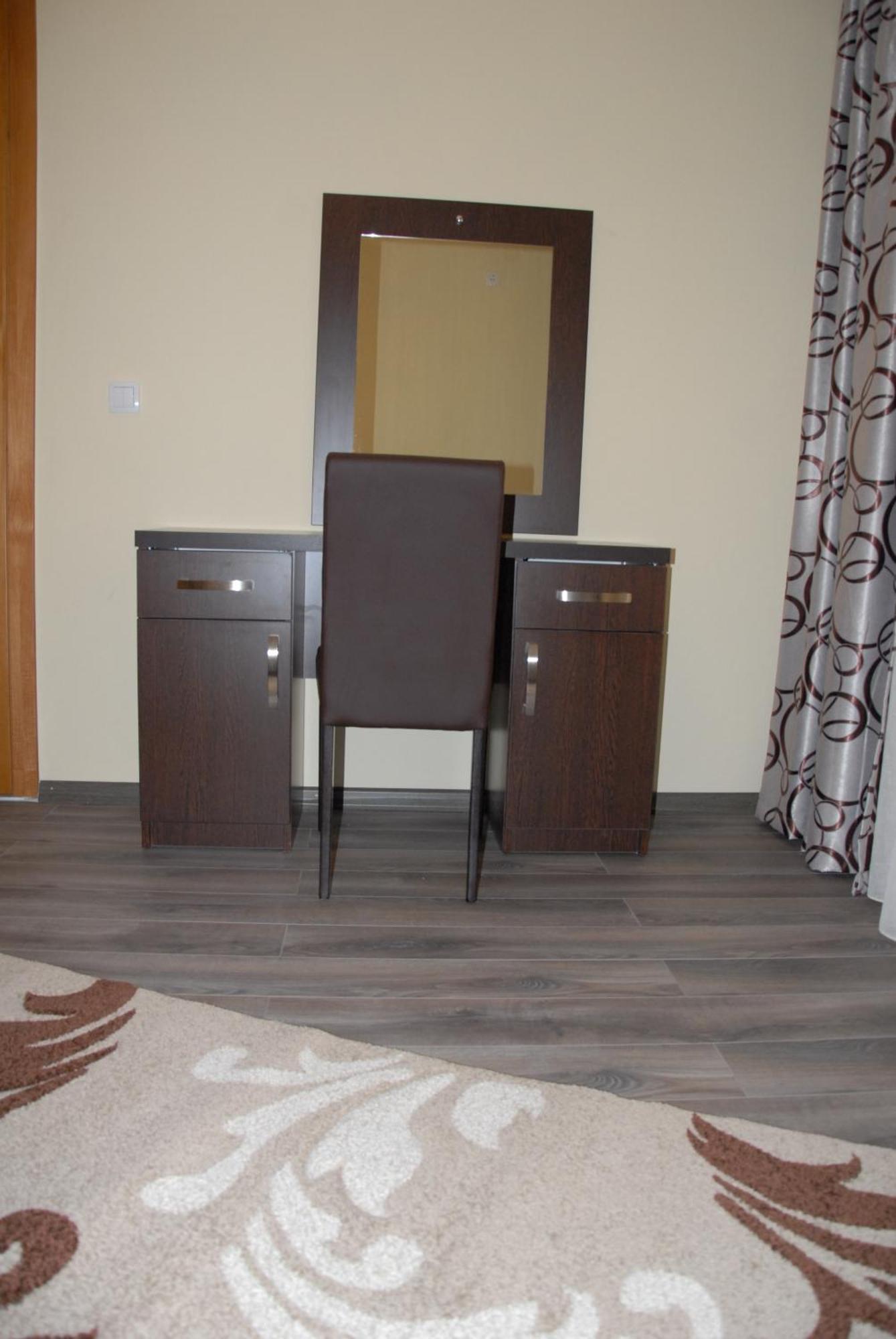 Guest House Evropa 2 Ulcinj Esterno foto