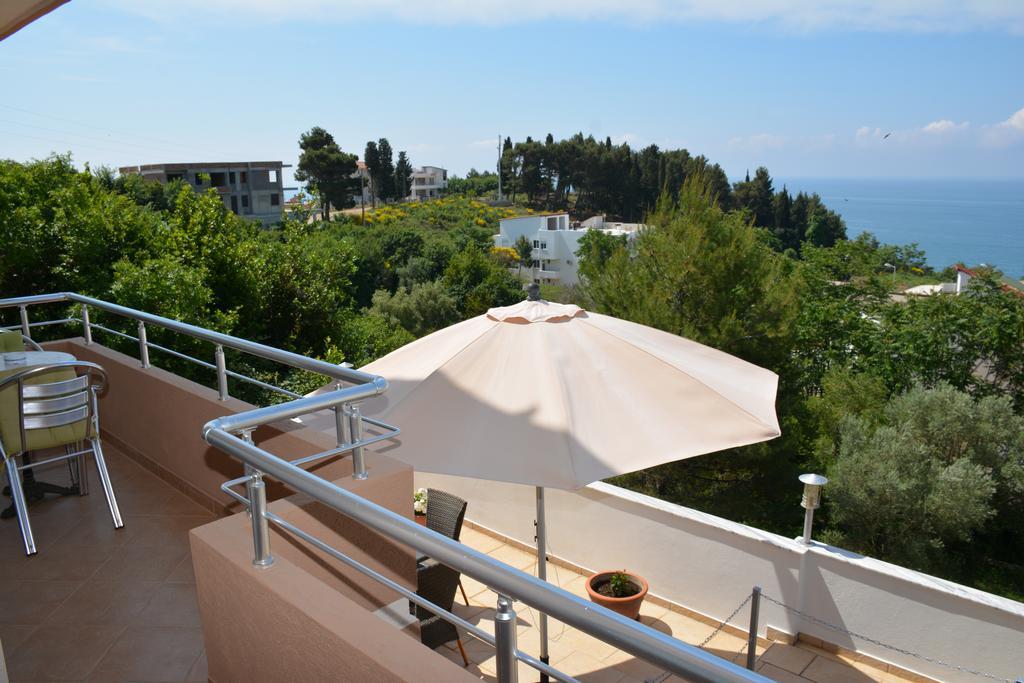 Guest House Evropa 2 Ulcinj Esterno foto