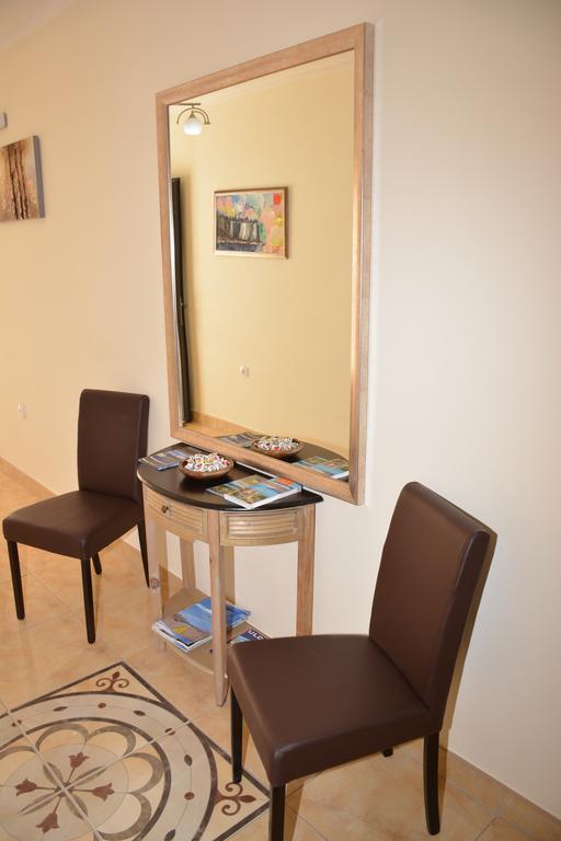 Guest House Evropa 2 Ulcinj Esterno foto
