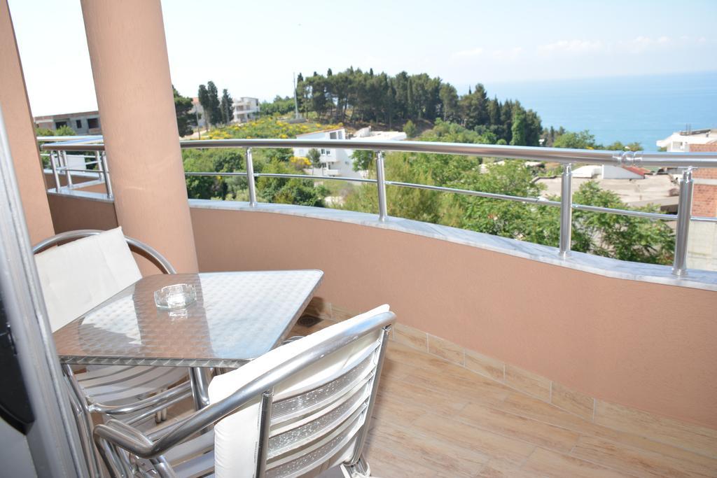 Guest House Evropa 2 Ulcinj Esterno foto