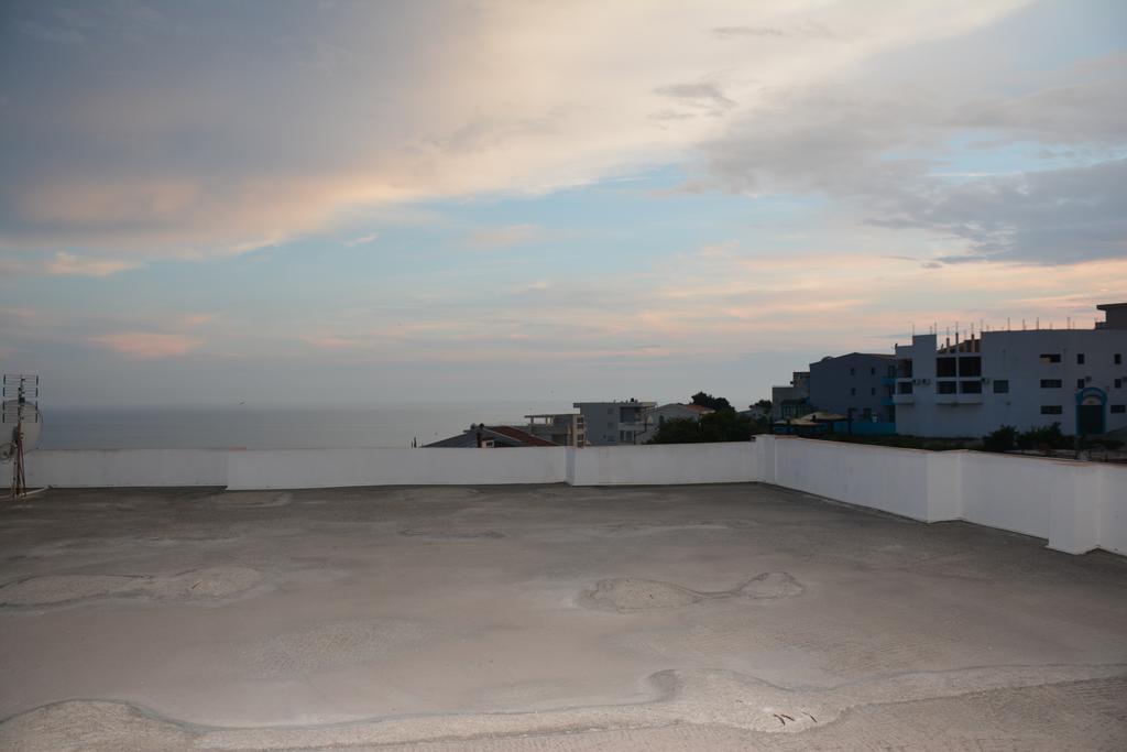 Guest House Evropa 2 Ulcinj Esterno foto